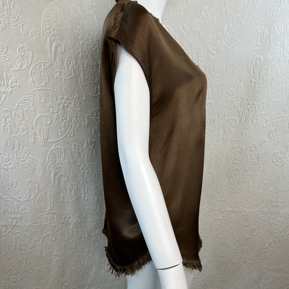Raquel Allegra Fringed Sleeveless Top - Picture 9 of 16